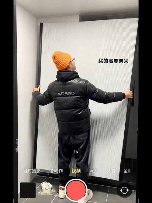 小戶型衛(wèi)生間巧用隱形淋浴隔斷，輕松省下千元空間與預算